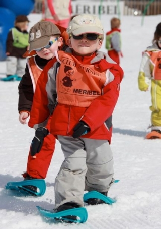  关于拥有雪地里的乐趣